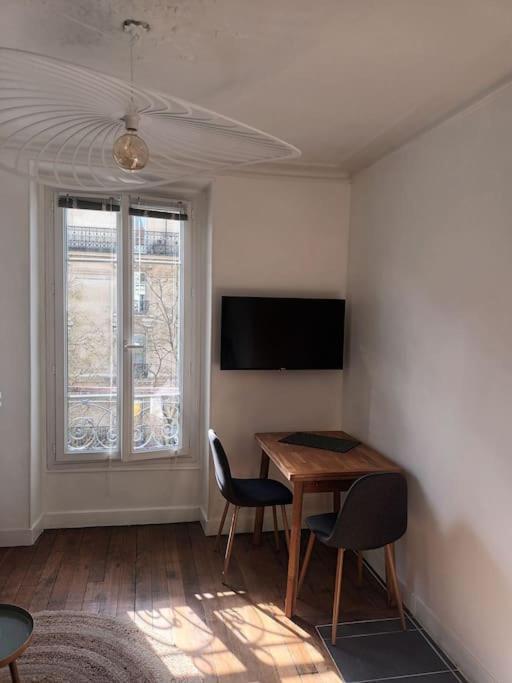 Tres Parisien Et Ensoleille Apartment Ngoại thất bức ảnh